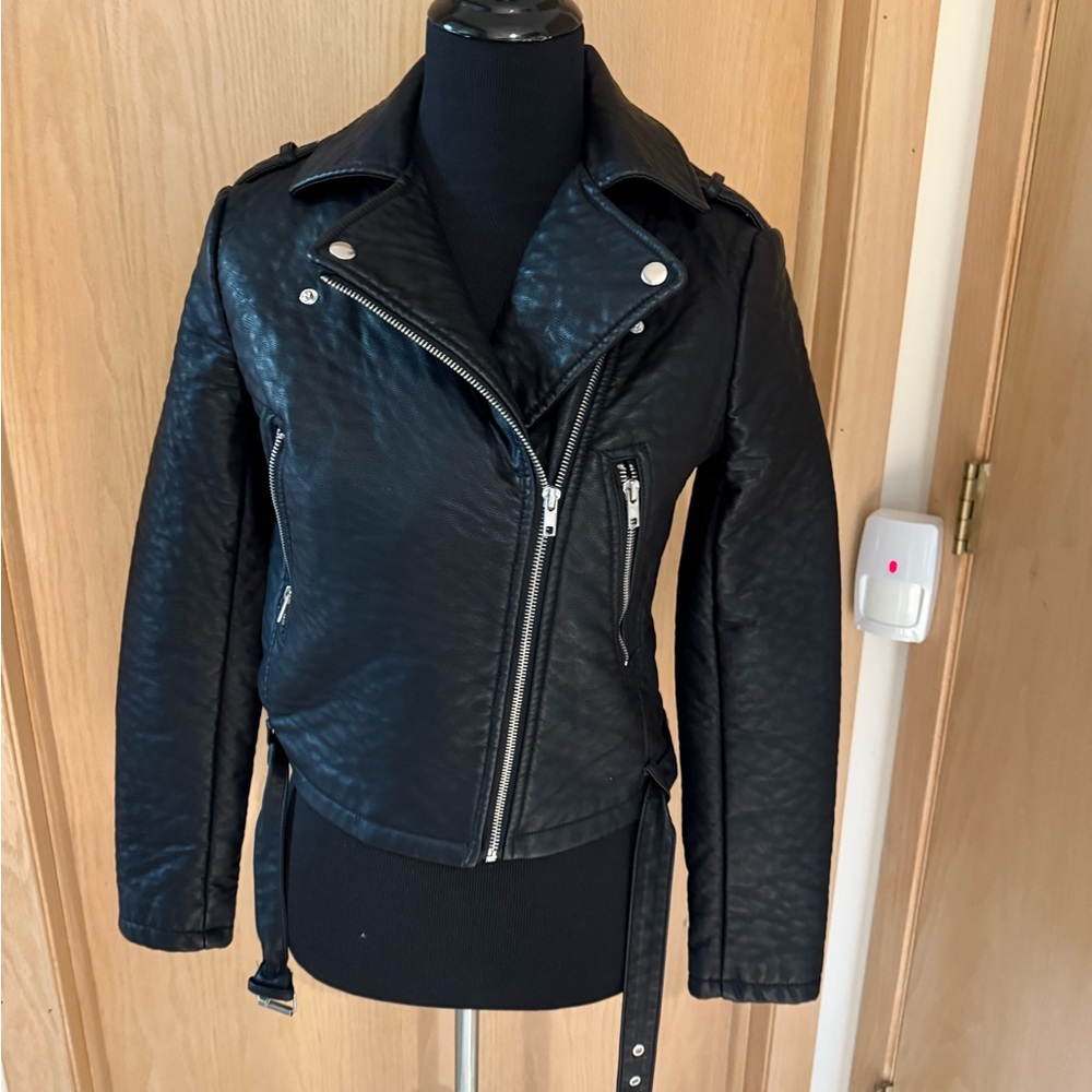 Women's Black Thick Faux Leather Motorcycle Style Women's Jacket